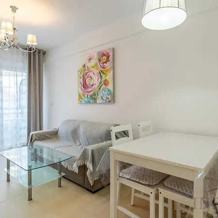 Apartamento Inftour Arenal Playa Y Sol *